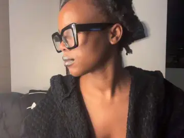 Bongacams Adult Webcam of SexyBaddie