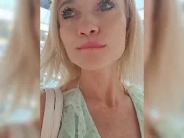 Bongacams Free Porn Cam of AlinaLoves