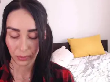 Bongacams Watch Live Sex Cams of ValeriaFoxx