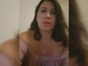 Bongacams Watch Live Sex Cams of RoxySexy