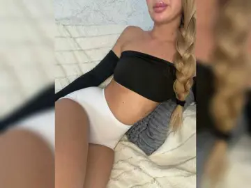 Bongacams Live Sex of EmilliX