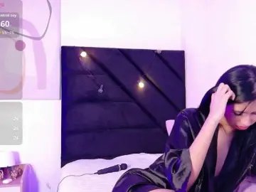 Bongacams Nude Webcam of skinnyprinces