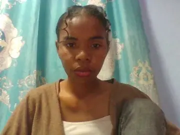 Bongacams Sex Cam of Emelie1a