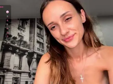 Bongacams Watch Live Sex Cams of LudivinaCarrilo