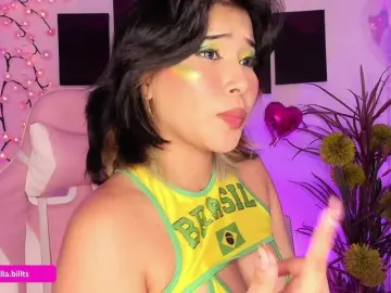 Bongacams Best live sex cam show of Isabellabills