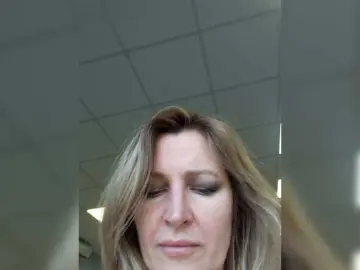 Bongacams Live Sex of LagoonJoy