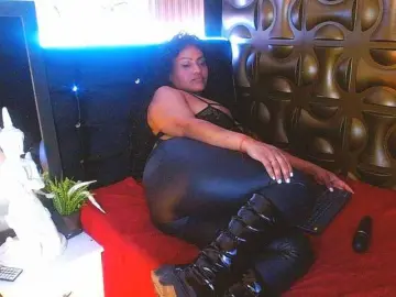 Bongacams Watch Live Sex Cams of blackambar