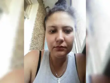 Bongacams Free Live Porn of Polyk93