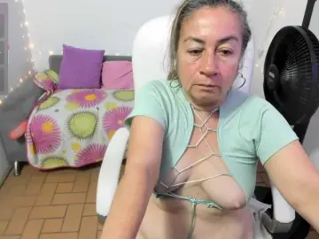 Bongacams Watch Live Sex Cams of Evil-neighbor