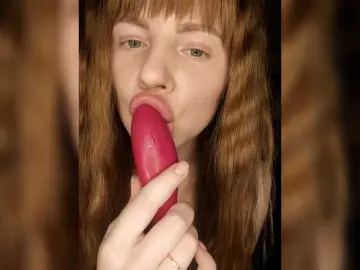 Bongacams Sex Cam of Loloshka222