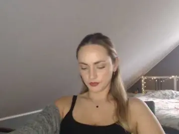 Bongacams Nude Webcam of ScarlettXQueen