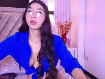 Bongacams Live Sex of Bella-martini