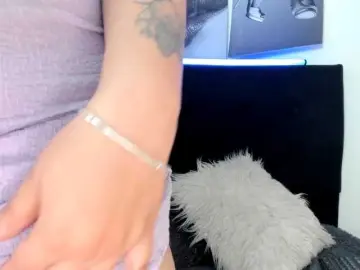 Bongacams Best live sex cam show of LinaBrowm