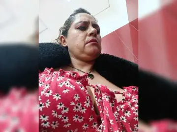 Bongacams Free Porn Cam of AlexaBrown12