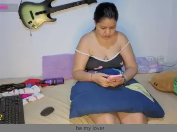 Bongacams Live Sex Cam of carolinahairy