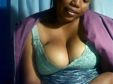 Bongacams Live Sex Cam of MIRANDAW