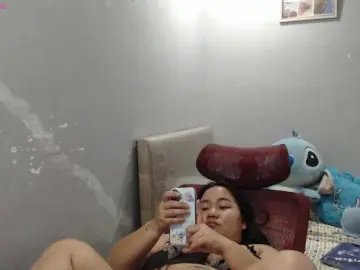 Bongacams Watch Live Sex Cams of BubbleButtPinay