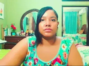 Bongacams Free Live Porn of sarahlove16