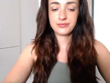 Bongacams Free Porn Cam of LorennePlay
