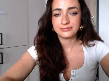 Bongacams Free Porn Cam of LorennePlay