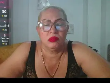 Bongacams Watch Live Sex Cams of Hotmommyxxx