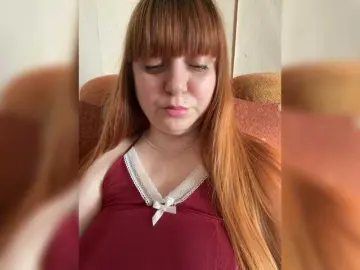 Bongacams Watch Live Sex Cams of MilfaSguirt