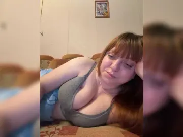 Bongacams Live Porn of MilfaSguirt