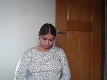 Bongacams Nude Webcam of leah-walker
