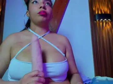 Bongacams Sex Chat of scarletqueenbj