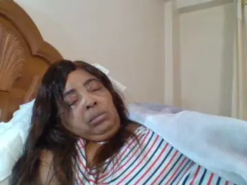 Bongacams Free Porn Cam of pussylips53