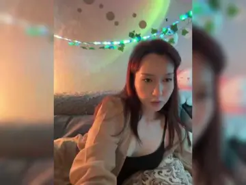 Bongacams Watch Live Sex Cams of CrazyAleona