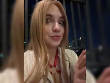 Bongacams Best live sex cam show of AstridMoss