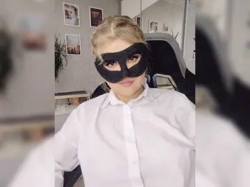 Bongacams Best Webcam of LOVEMENOW23