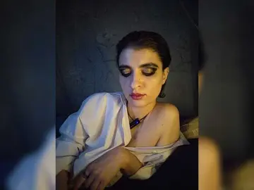 Bongacams Nude Webcam of CyberSiren