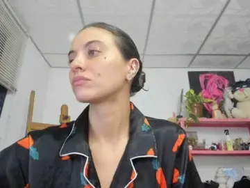 Bongacams Nude Webcam of mariecam420