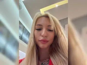 Bongacams Best live sex cam show of EwaBrown