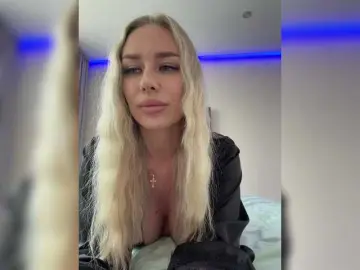 Bongacams Live Sex Cam of Lovensesgirl