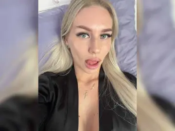 Bongacams Free Porn Cam of Lovensesgirl