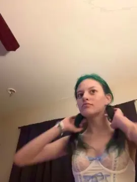 Cam4 Private Sex Chat of chxrry_b0mbz