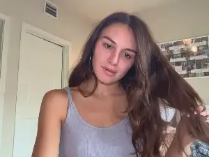 Cam4 Free Live Porn of graciesmith27