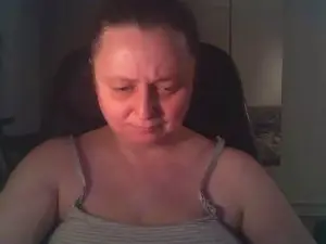Cam4 Watch Live Sex Cams of TaylorWomen