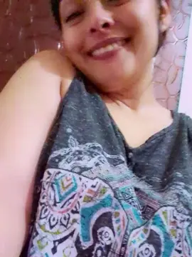 Cam4 Free Porn Cam of AglaeeBigass