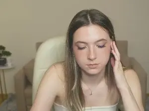 Cam4 Free Live Porn of KeeshaLundquist