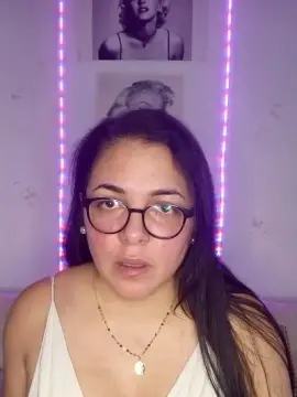 Cam4 Live Porn of NaniMonroe