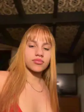 Cam4 Nude Webcam of saraangelafern1