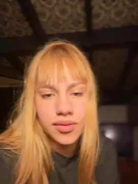 Cam4 Live Porn of saraangelafern1