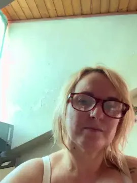 Cam4 Live Sex of lucestellata