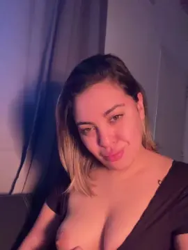 Cam4 Live Sex of Sirena65