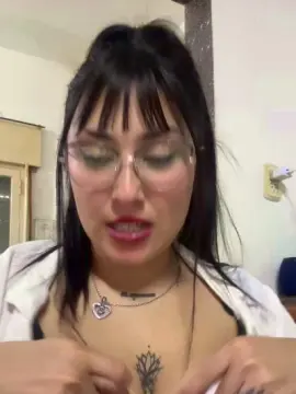Cam4 Live Sex Cam of Lareyni26