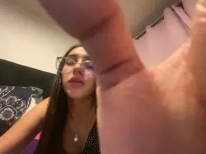 Cam4 Sex Chat of Carlitaa19